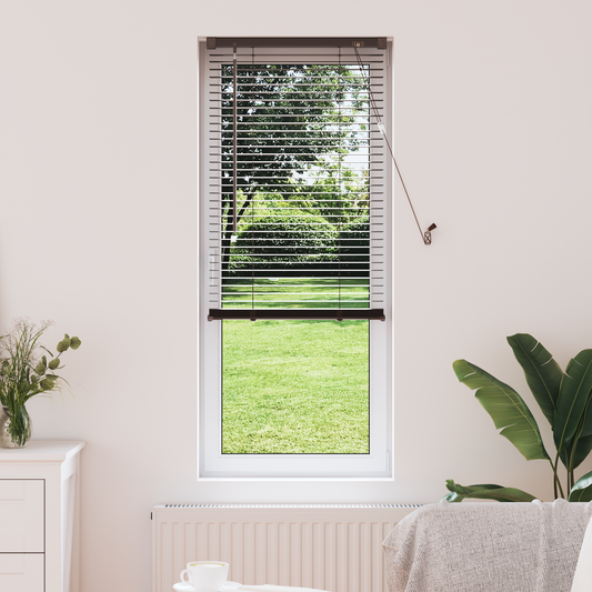 Zsaluzia Sötét barna mintával 150 x 60 cm 25 mm PVC
