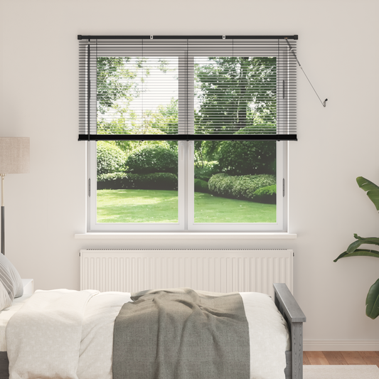 Zsaluzia Fekete 150 x 130 cm 25 mm PVC