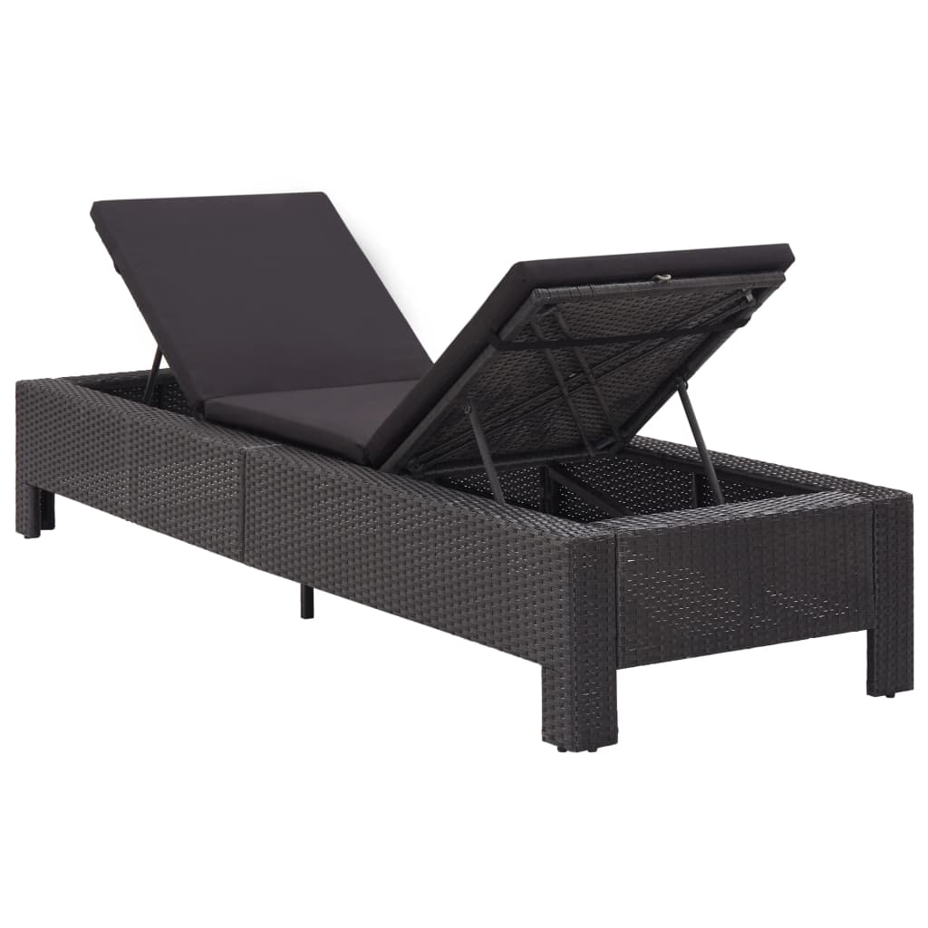 fekete polyrattan napozóágy párnával