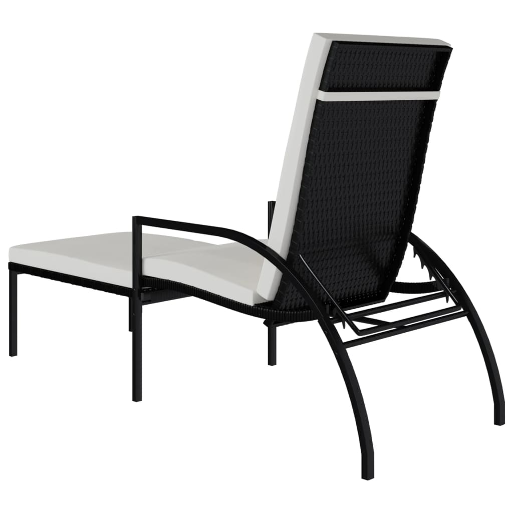 2 db fekete polyrattan napozóágy lábtartóval