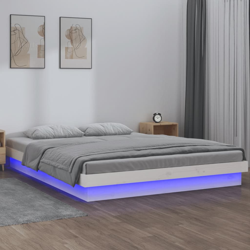 kis kétszemélyes fehér tömör fa LED-es ágykeret 120 x 190 cm