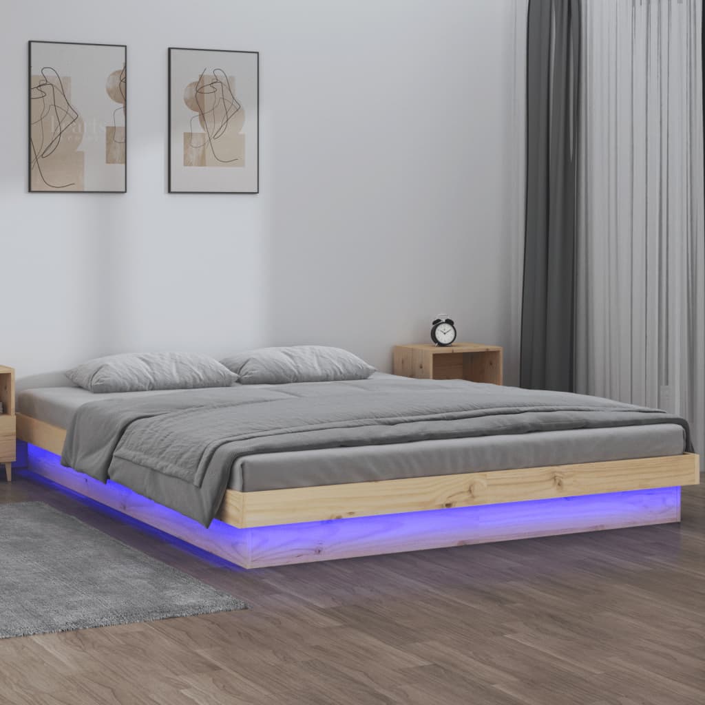 kétszemélyes tömör fa LED-es ágykeret 135 x 190 cm