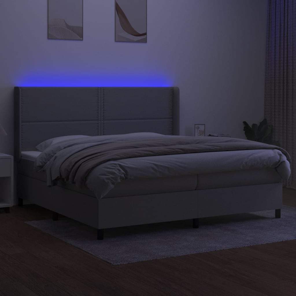 világosszürke szövet rugós és LED-es ágy matraccal 200x200 cm