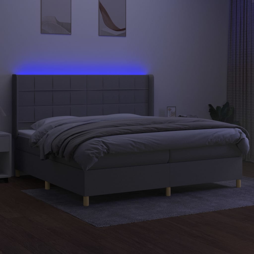 világosszürke szövet rugós és LED-es ágy matraccal 200x200 cm