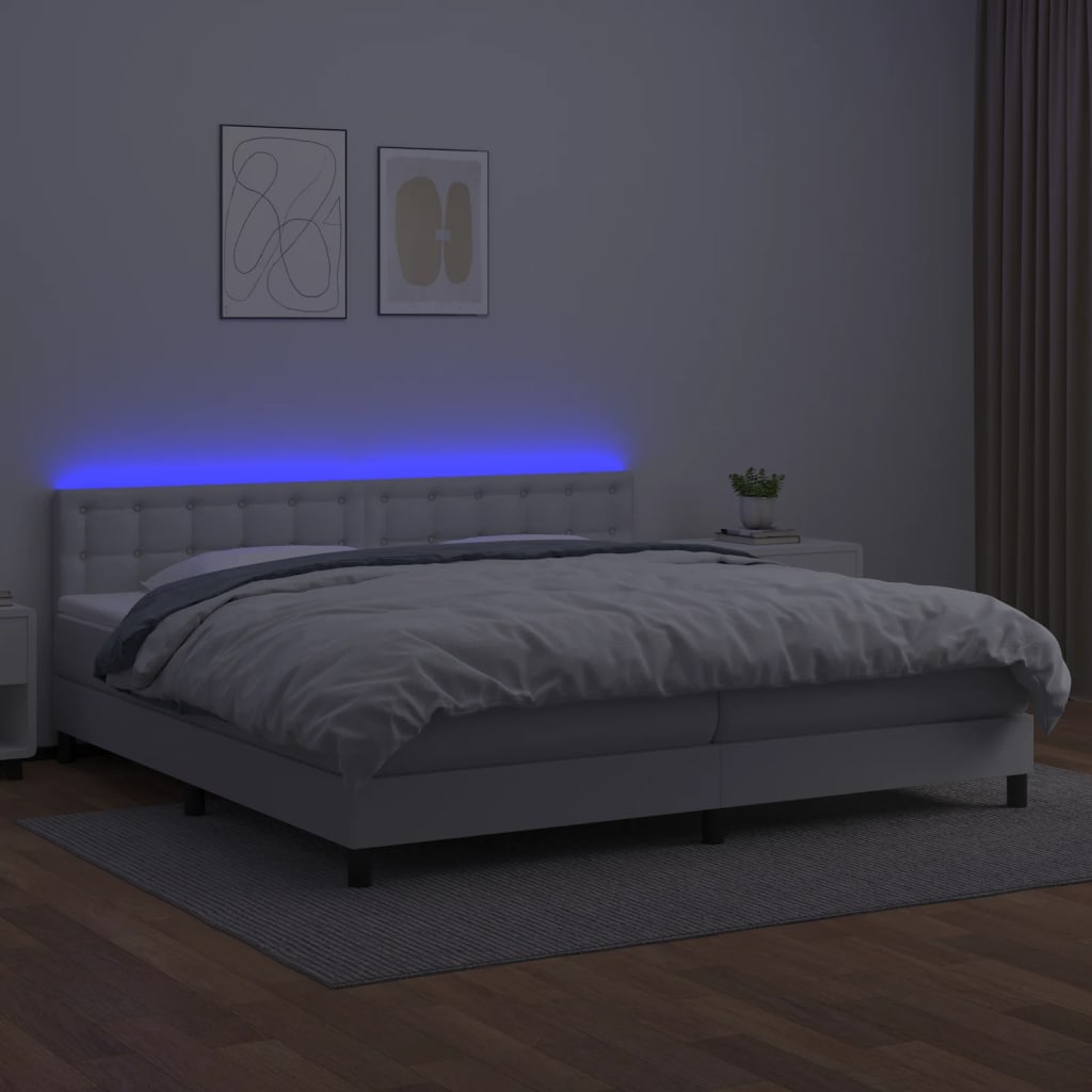 fehér műbőr rugós ágy matraccal és LED-del 200x200 cm