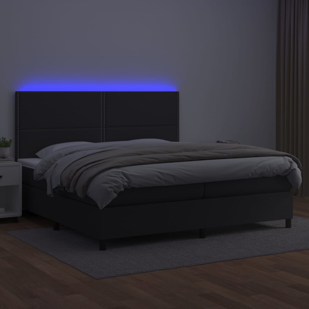 fehér műbőr rugós ágy matraccal és LED-del 200x200 cm