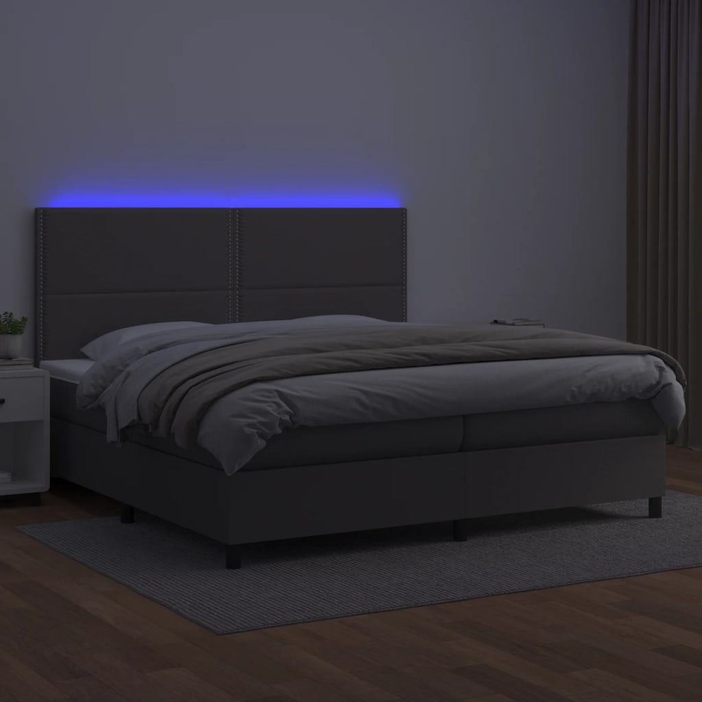 szürke műbőr rugós ágy matraccal és LED-del 200x200 cm