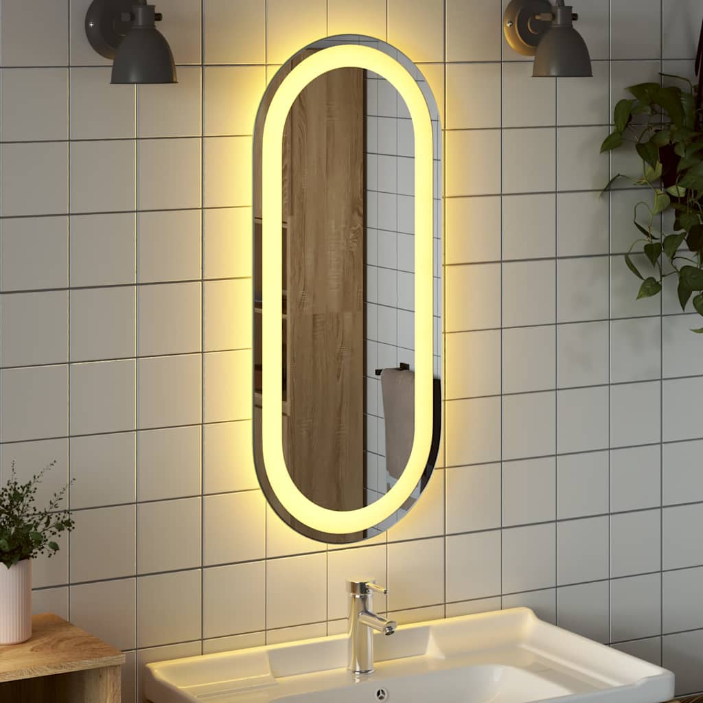 ovális LED-es fürdőszobai tükör 70 x 30 cm