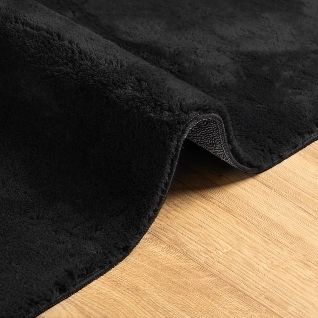 HUARTE fekete rövid szálú puha és mosható szőnyeg 80 x 200 cm
