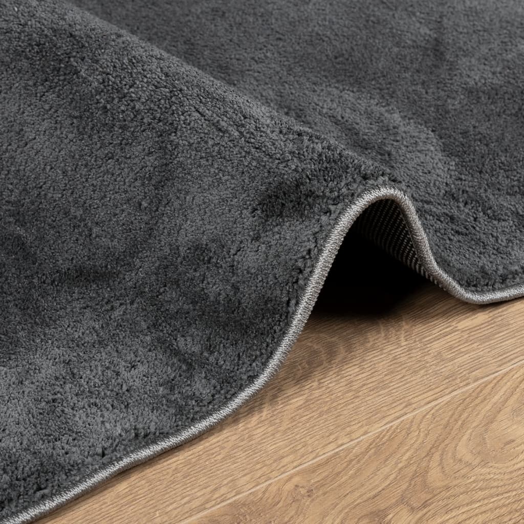 OVIEDO antracitszürke rövid szálú szőnyeg 200 x 200 cm