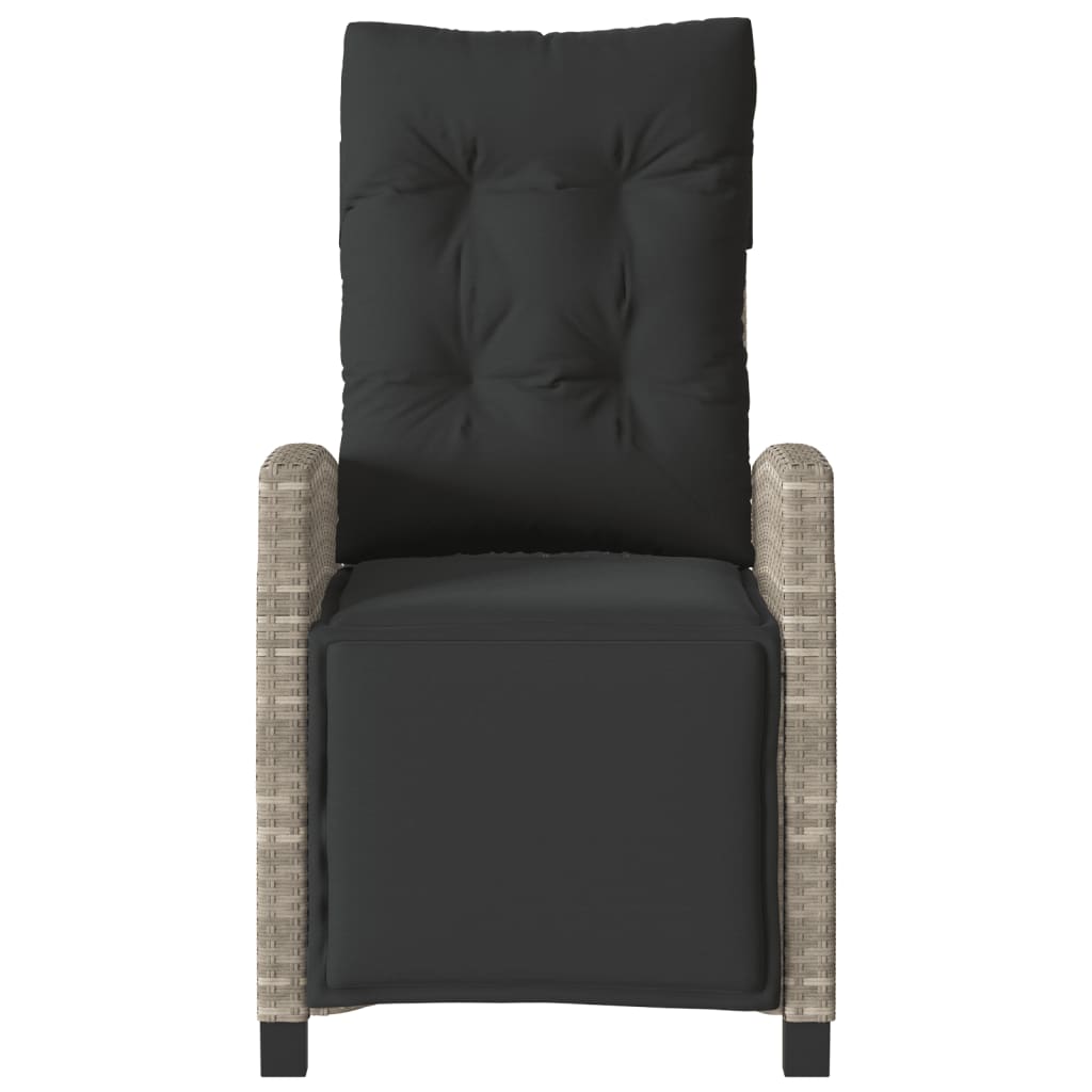 3 részes világosszürke polyrattan bisztrógarnitúra párnákkal