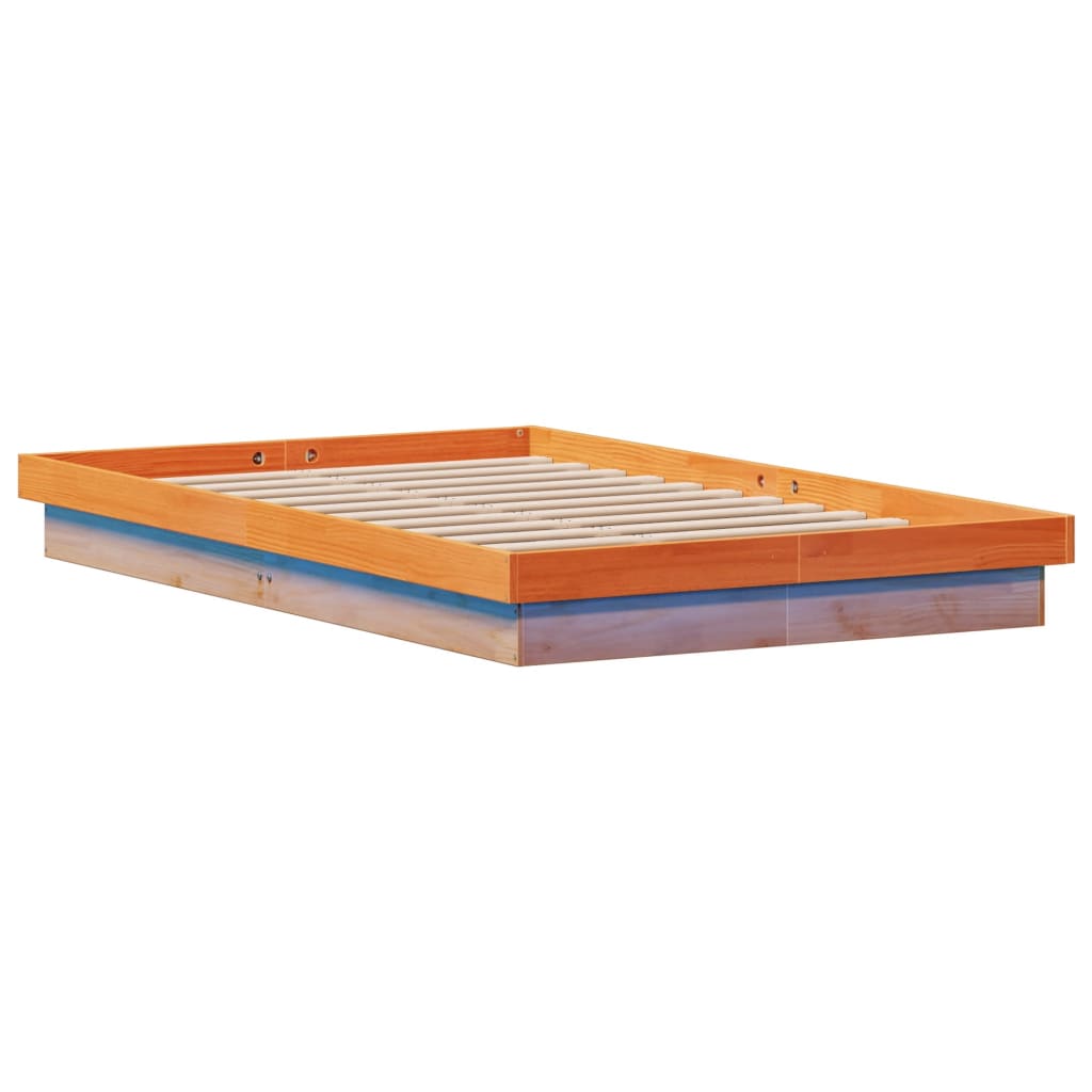 viaszbarna tömör fenyőfa LED-es ágykeret 135 x 190 cm
