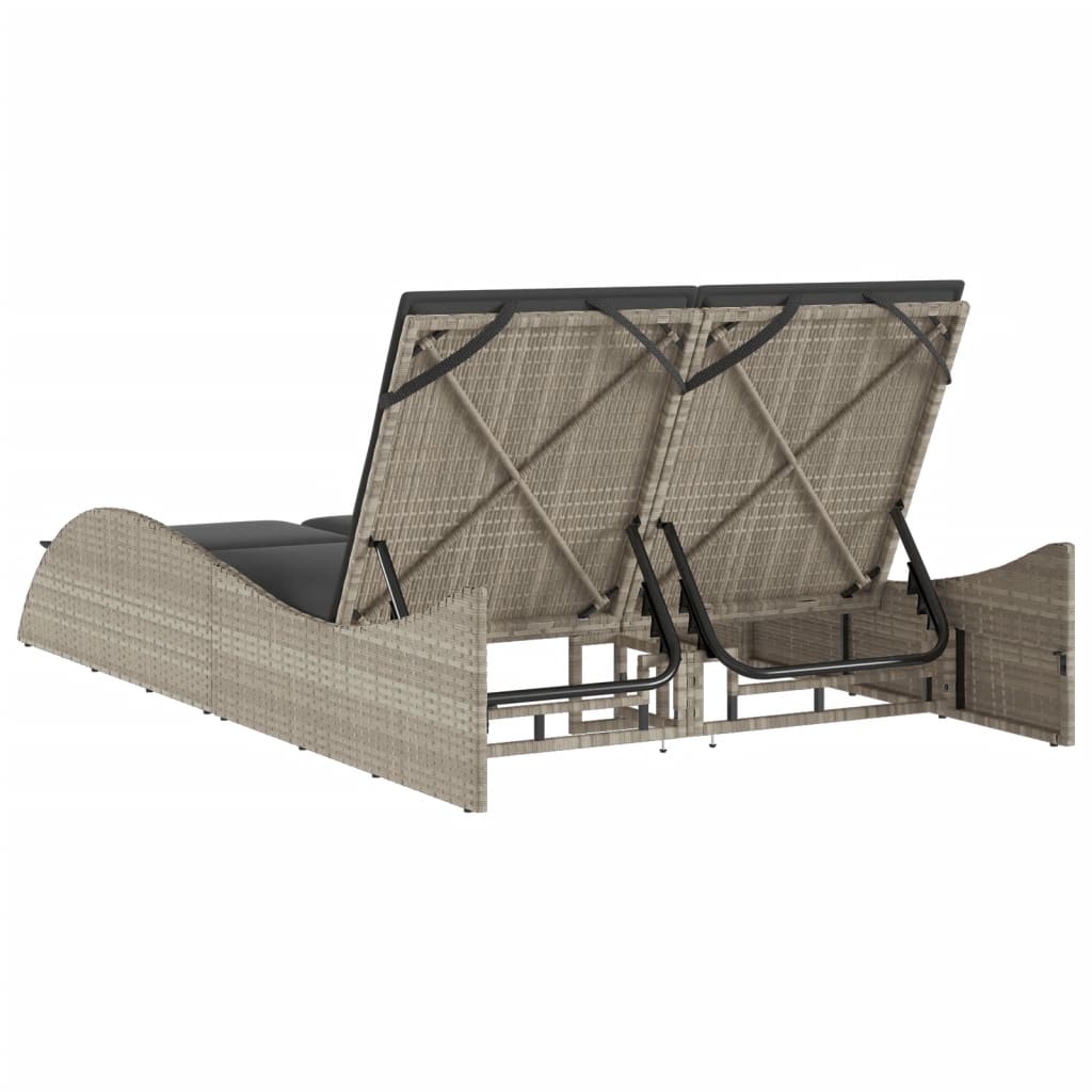 világosszürke polyrattan napozóágy párnákkal 114x205x73 cm