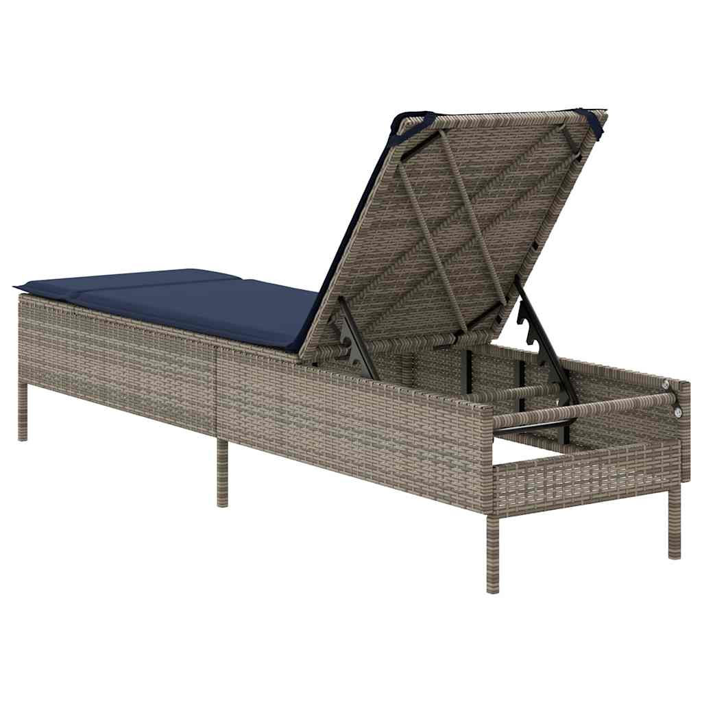 szürke polyrattan napozóágy párnával