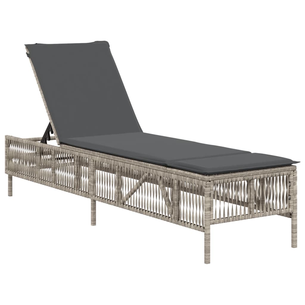világosszürke polyrattan napozóágy párnával