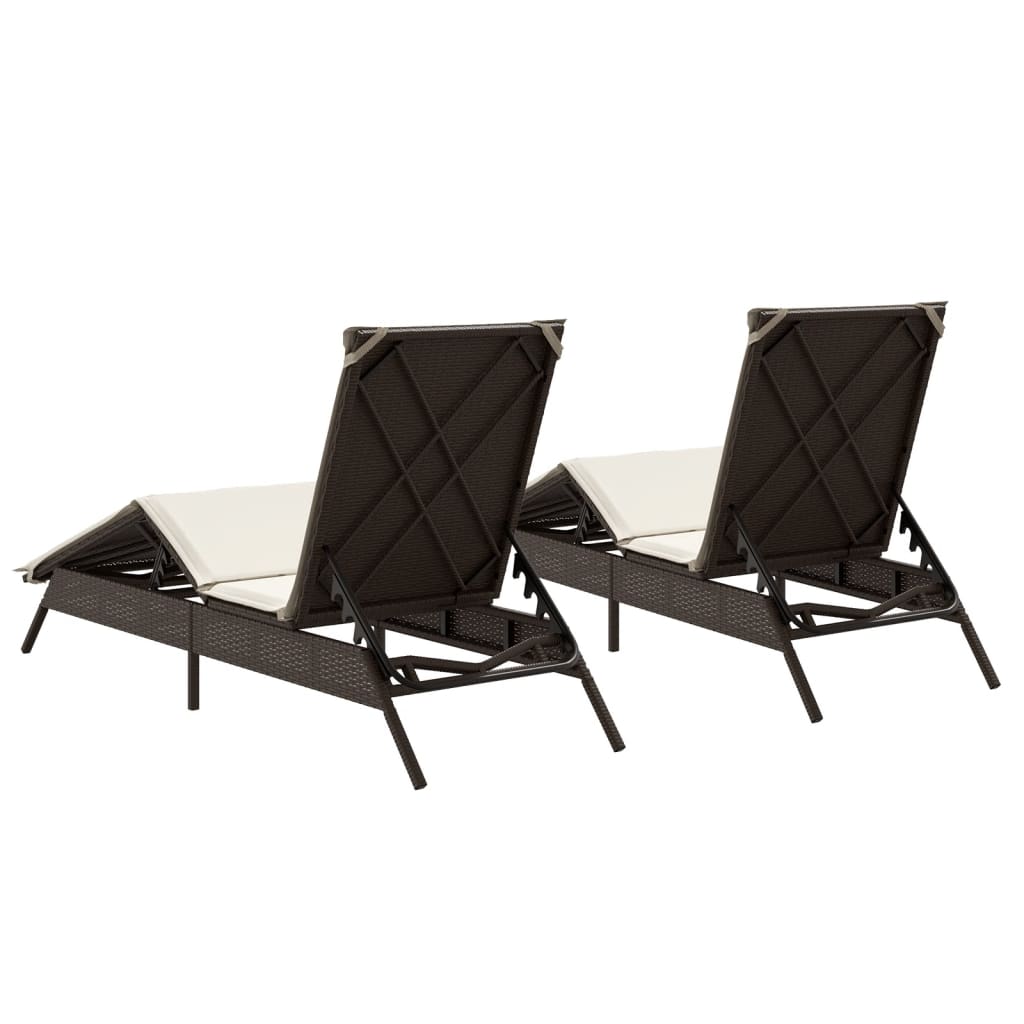 2 db barna polyrattan napozóágy párnával