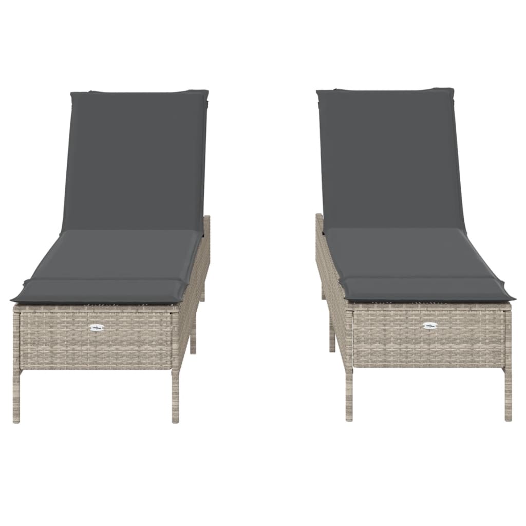 2 db világosszürke polyrattan napozóágy párnával