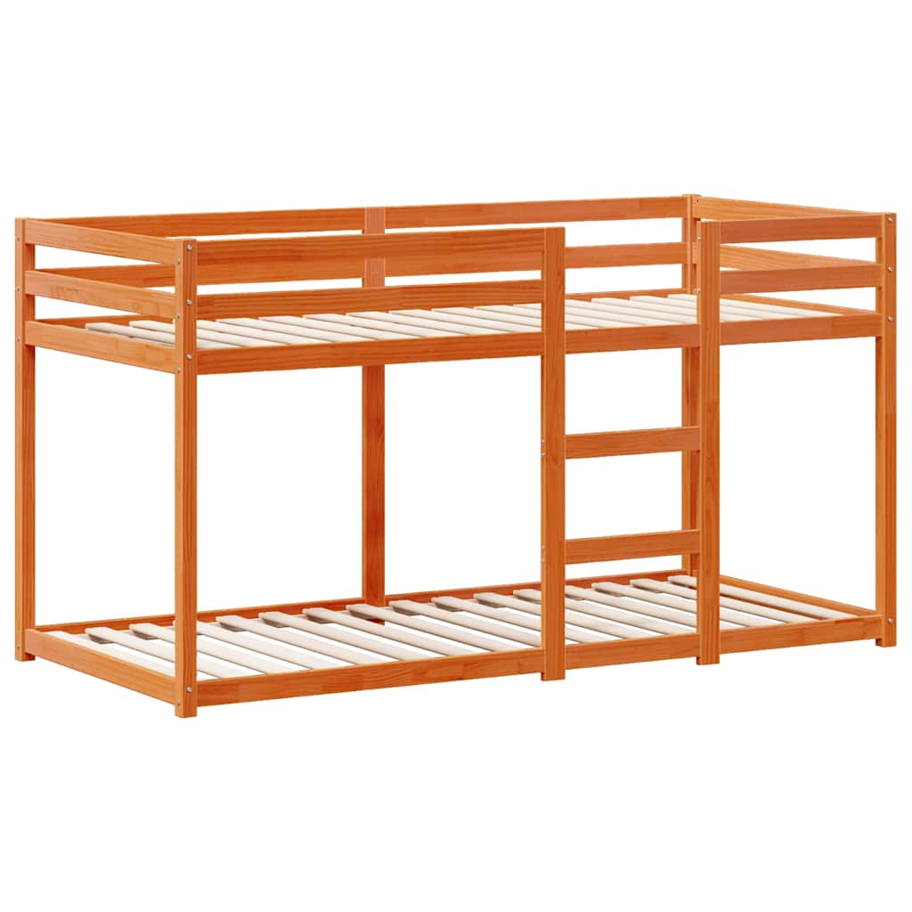 viaszbarna tömör fenyőfa ágy emelettel és tetővel 90 x 200 cm