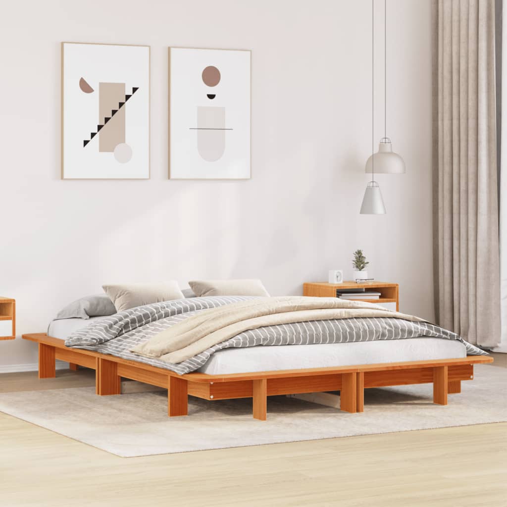 viaszbarna tömör fenyőfa ágy matrac nélkül 135 x 190 cm