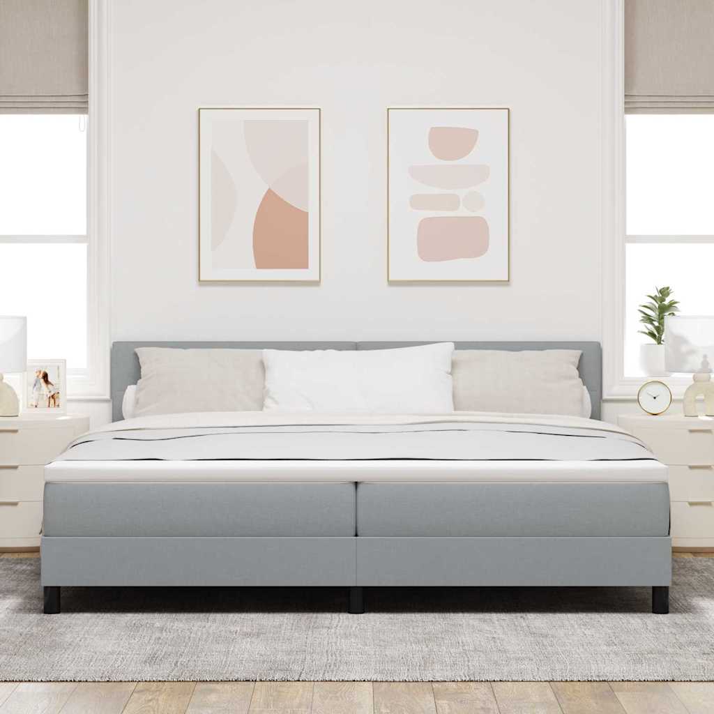 Boxrugós ágy fejtámlával Világosszürke 200 x 200 cm szövet