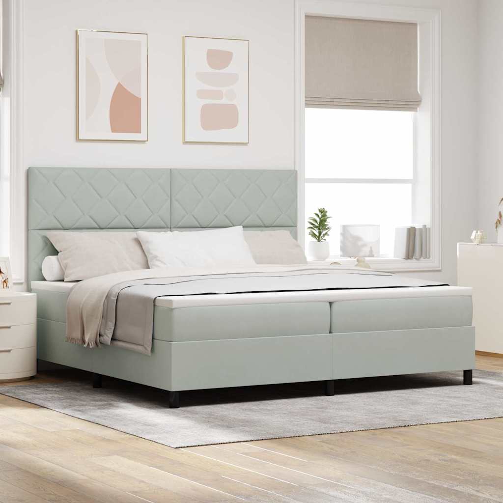 Boxrugós ágy fejtámlával Világosszürke 200 x 200 cm Bársony
