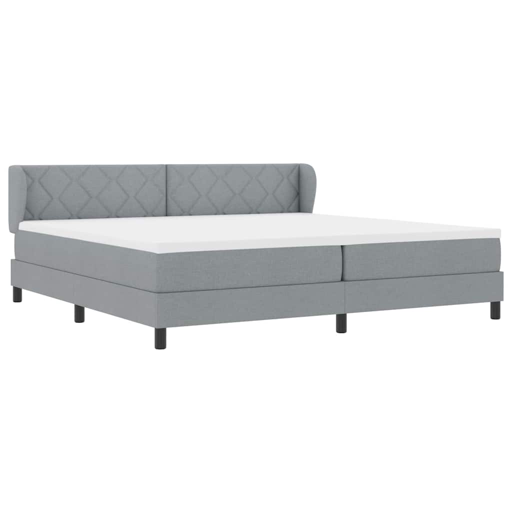 Boxrugós ágy fejtámlával Világosszürke 200 x 200 cm szövet
