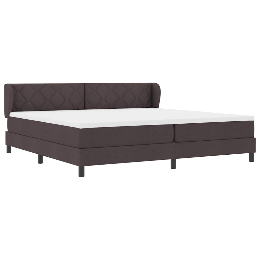 Boxrugós ágy fejtámlával Sötét Barna 200 x 200 cm szövet