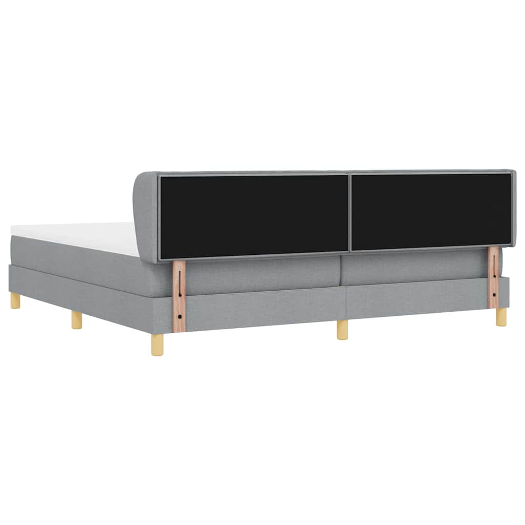 Boxrugós ágy matracmal Világosszürke 200 x 200 cm szövet