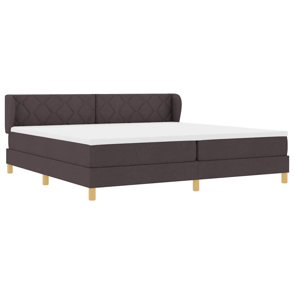 Boxrugós ágy fejtámlával Sötét Barna 200 x 200 cm szövet