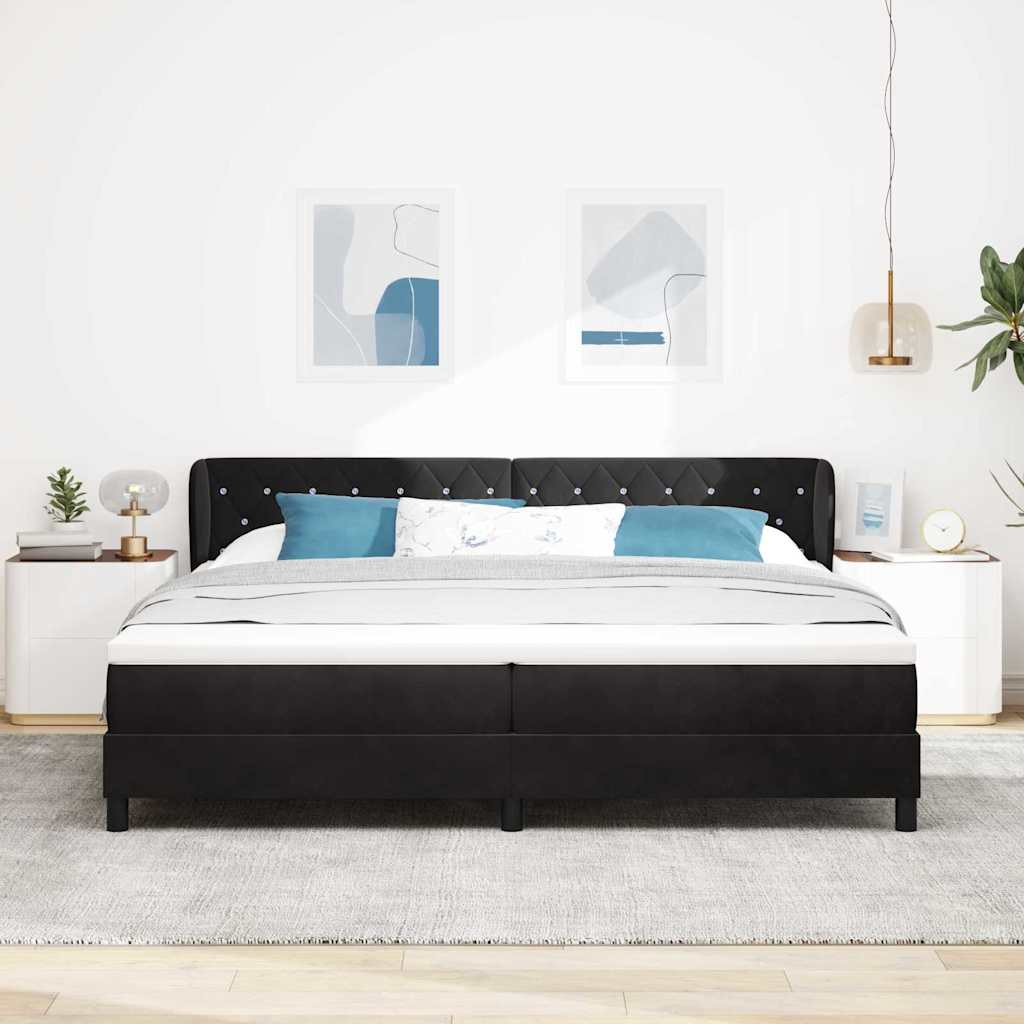 Boxrugós ágy matracmal fejtámlával Fekete 200 x 200 cm Bársony