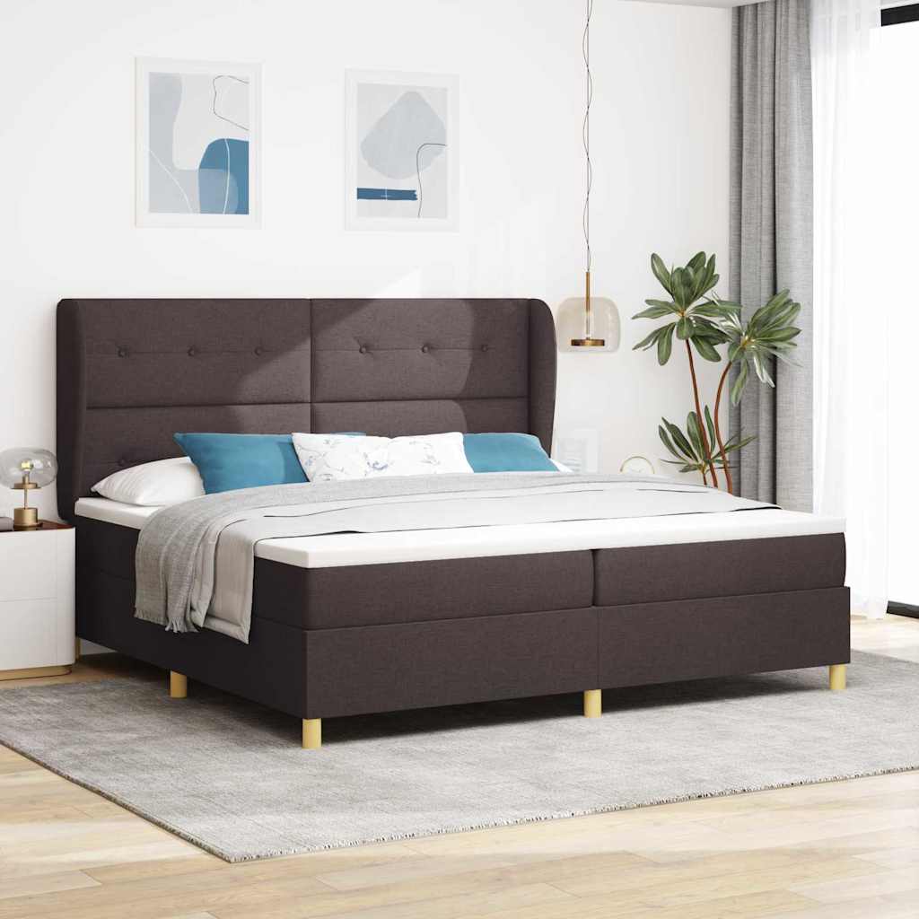 Boxrugós ágy fejtámlával Sötét Barna 200 x 200 cm szövet