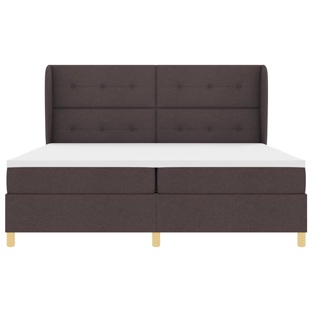 Boxrugós ágy fejtámlával Sötét Barna 200 x 200 cm szövet