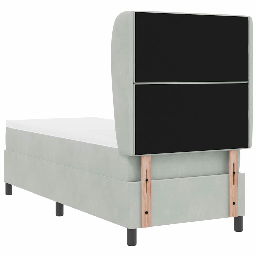 Boxrugós ágy matracmal Világosszürke 200 x 80 cm Bársony