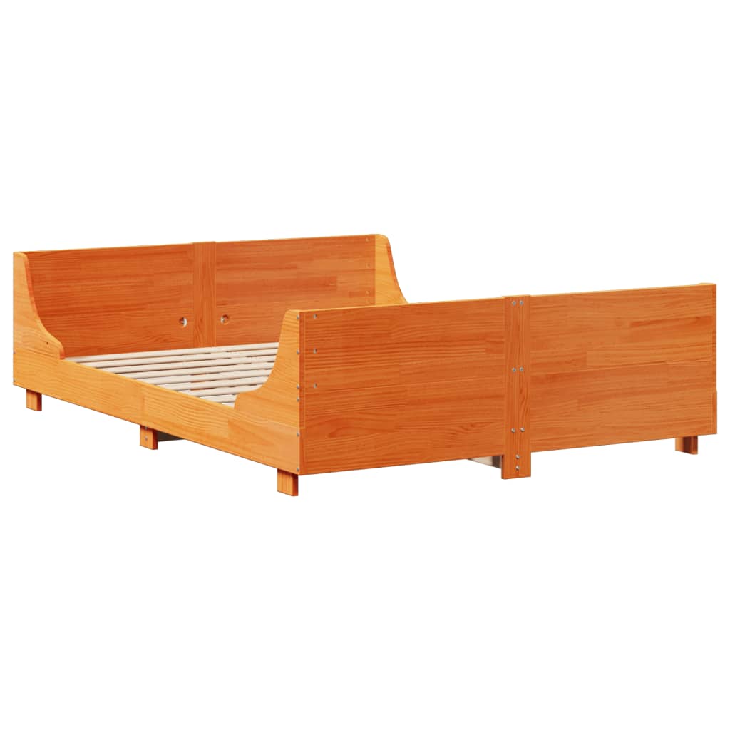 viaszbarna tömör fenyőfa ágy matrac nélkül 135 x 190 cm