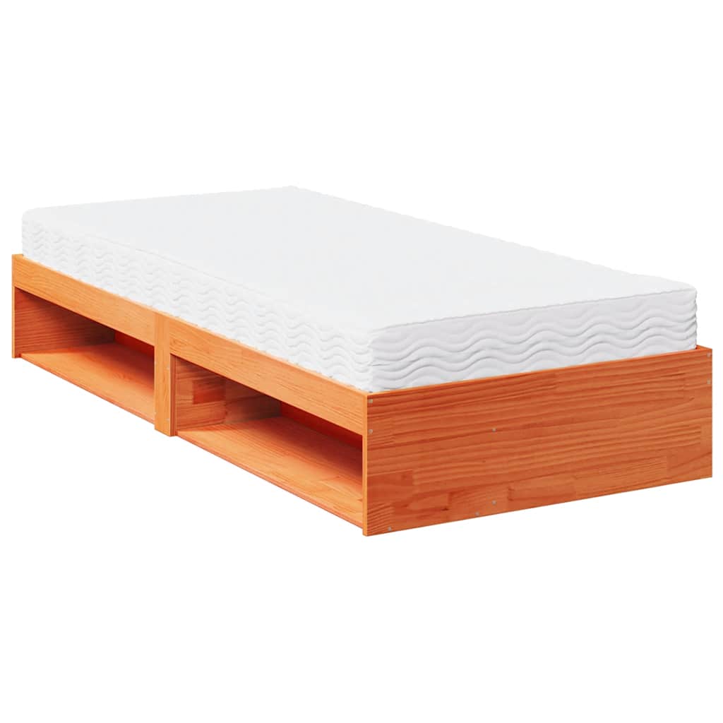 viaszbarna tömör fenyőfa kanapéágy matraccal 80 x 200 cm