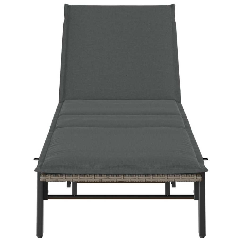 szürke polyrattan napozóágy párnával