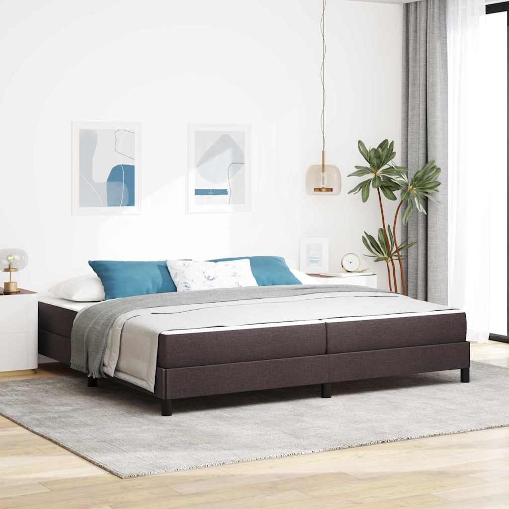 Boxrugós ágy matracmal sötétbarna 200 x 200 cm szövet