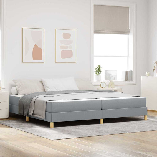 Boxrugós ágy matracmal Világosszürke 200 x 200 cm szövet