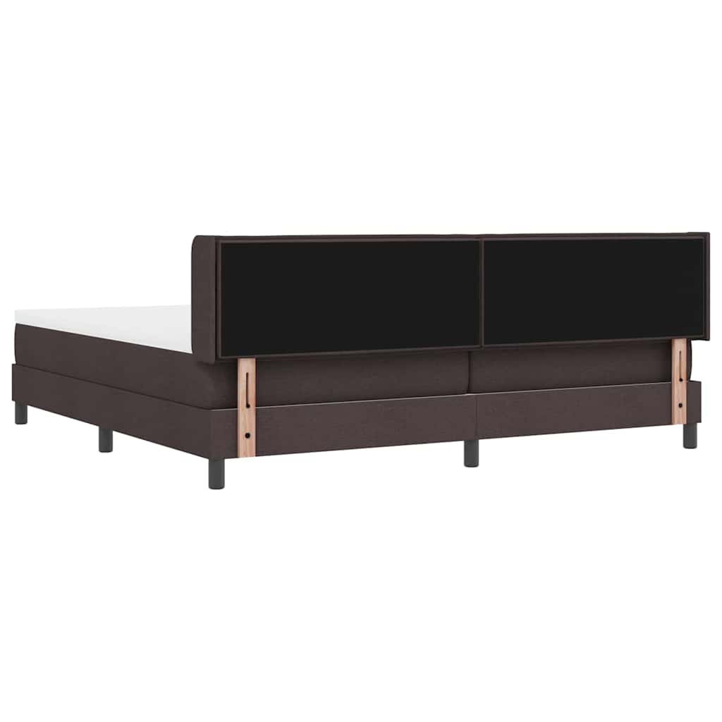 Boxrugós ágy fejtámlával Sötét Barna 200 x 200 cm szövet