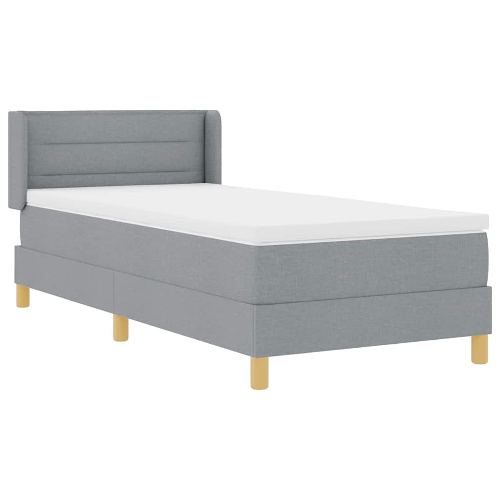 Boxrugós ágy matracmal Világosszürke 200 x 80 cm szövet