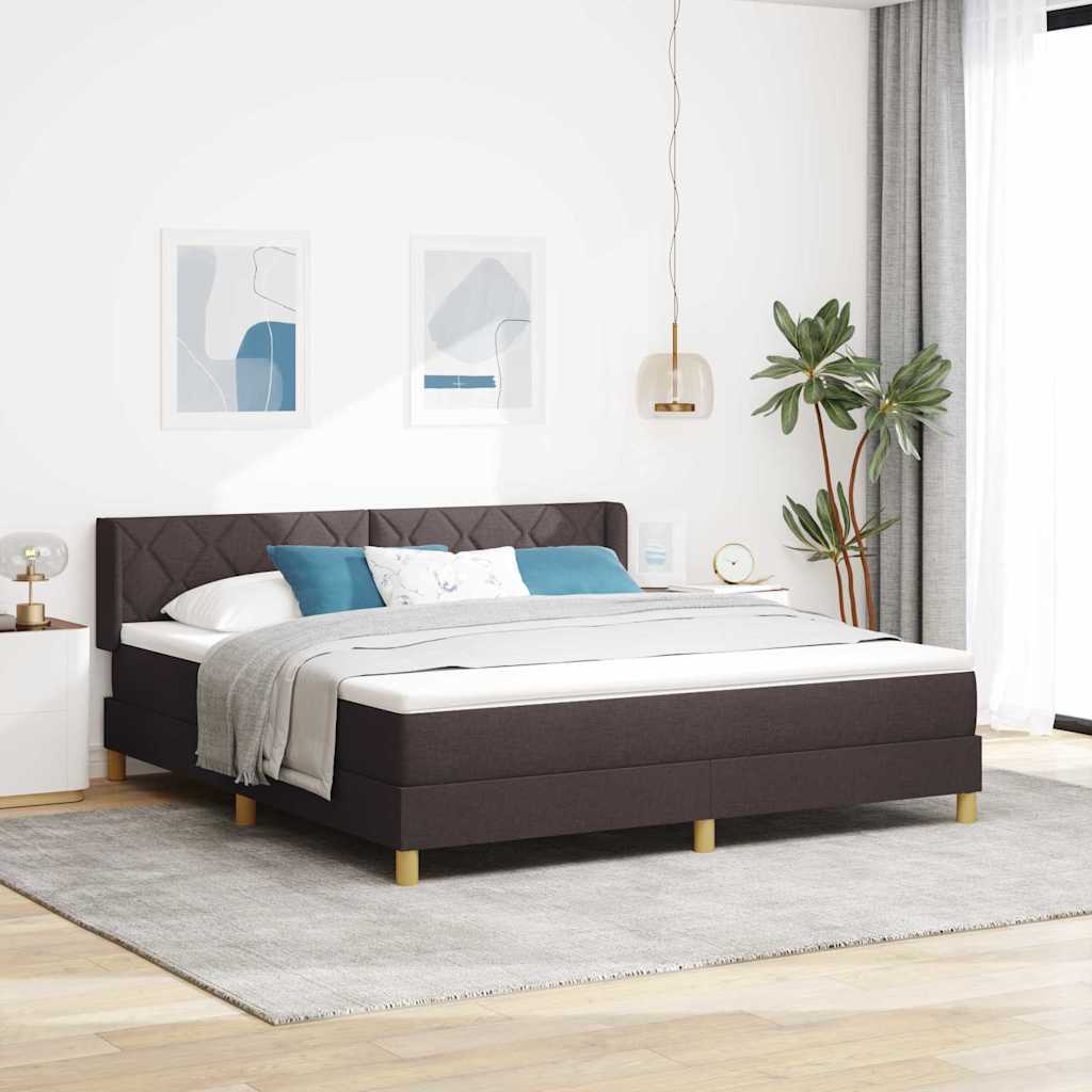 Boxrugós ágy fejtámlával Sötét Barna 200 x 180 cm szövet