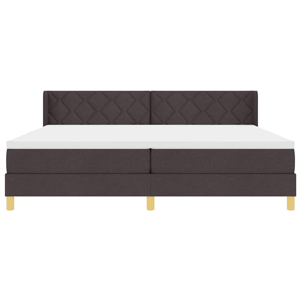 Boxrugós ágy fejtámlával Sötét Barna 200 x 200 cm szövet