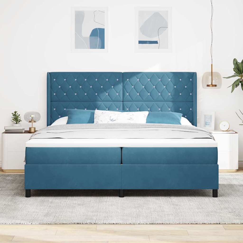 Boxrugós ágy matracmal fejtámlával Kék 200 x 200 cm Bársony