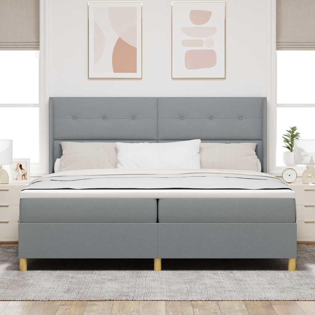 Boxrugós ágy LED szalagokkal Világosszürke 200 x 200 cm szövet