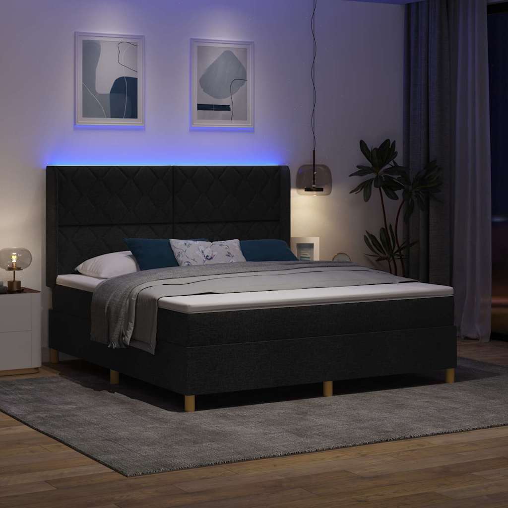 Boxrugós ágy LED szalagokkal Fekete 180 x 200 cm szövet
