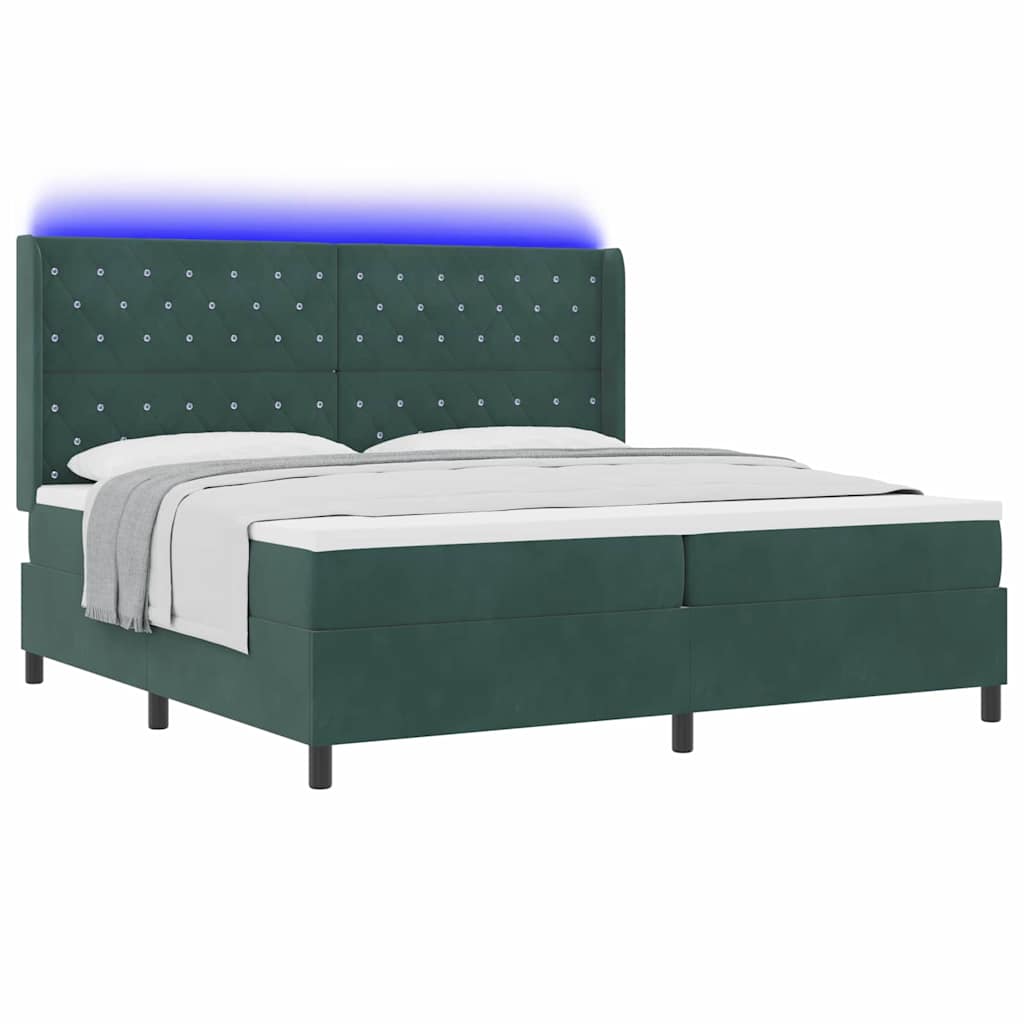 Boxrugós ágy matracmal leddel Sötétzöld 200 x 200 cm Bársony