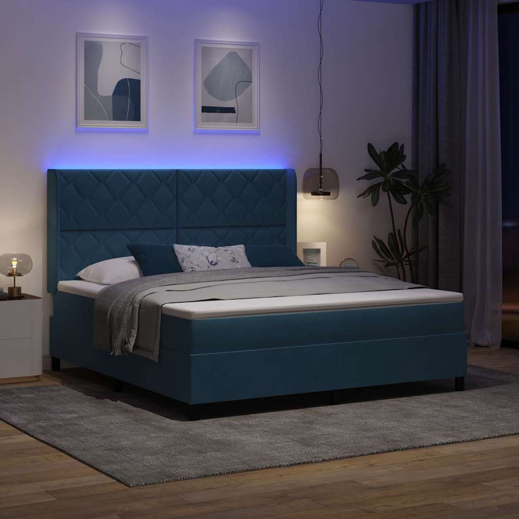 Boxrugós ágy LED szalagokkal Kék 180 x 200 cm Bársony
