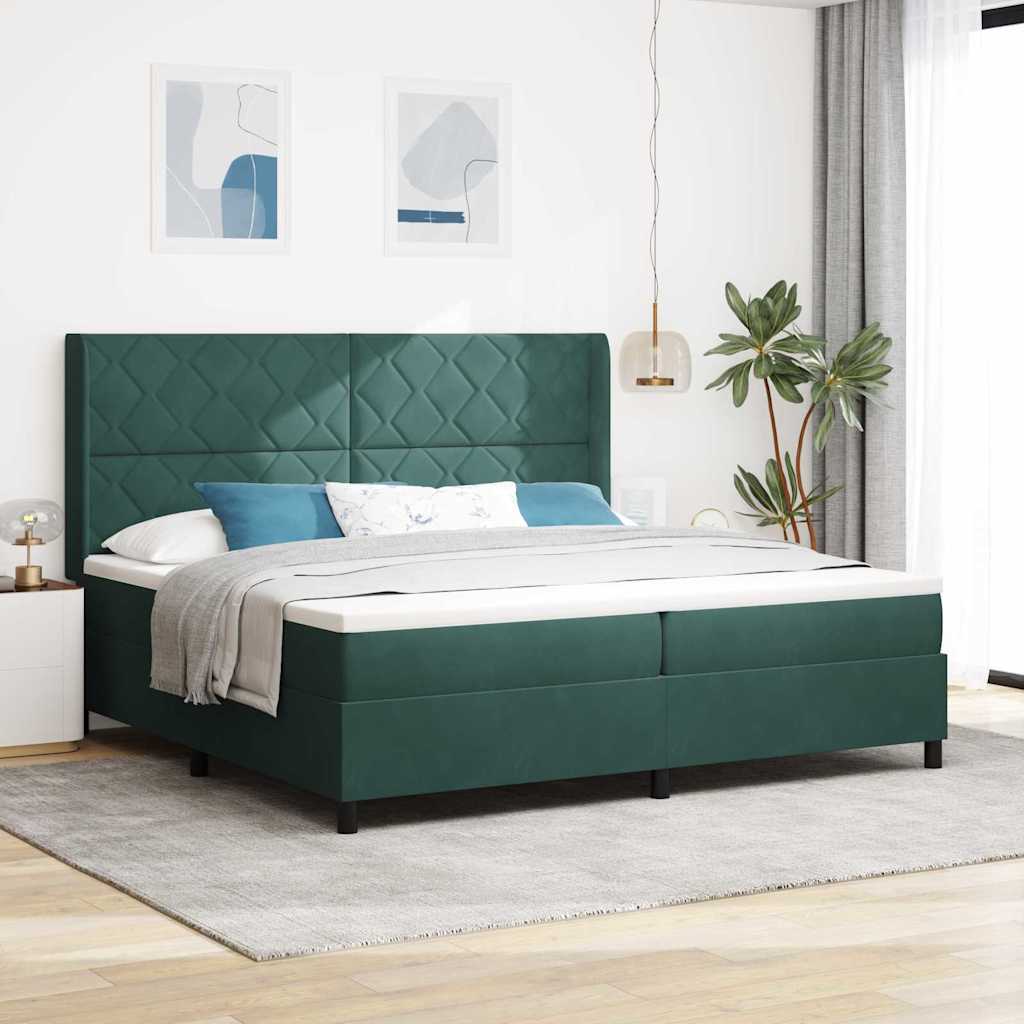 Boxrugós ágy LED szalagokkal Sötétzöld 200 x 200 cm Bársony