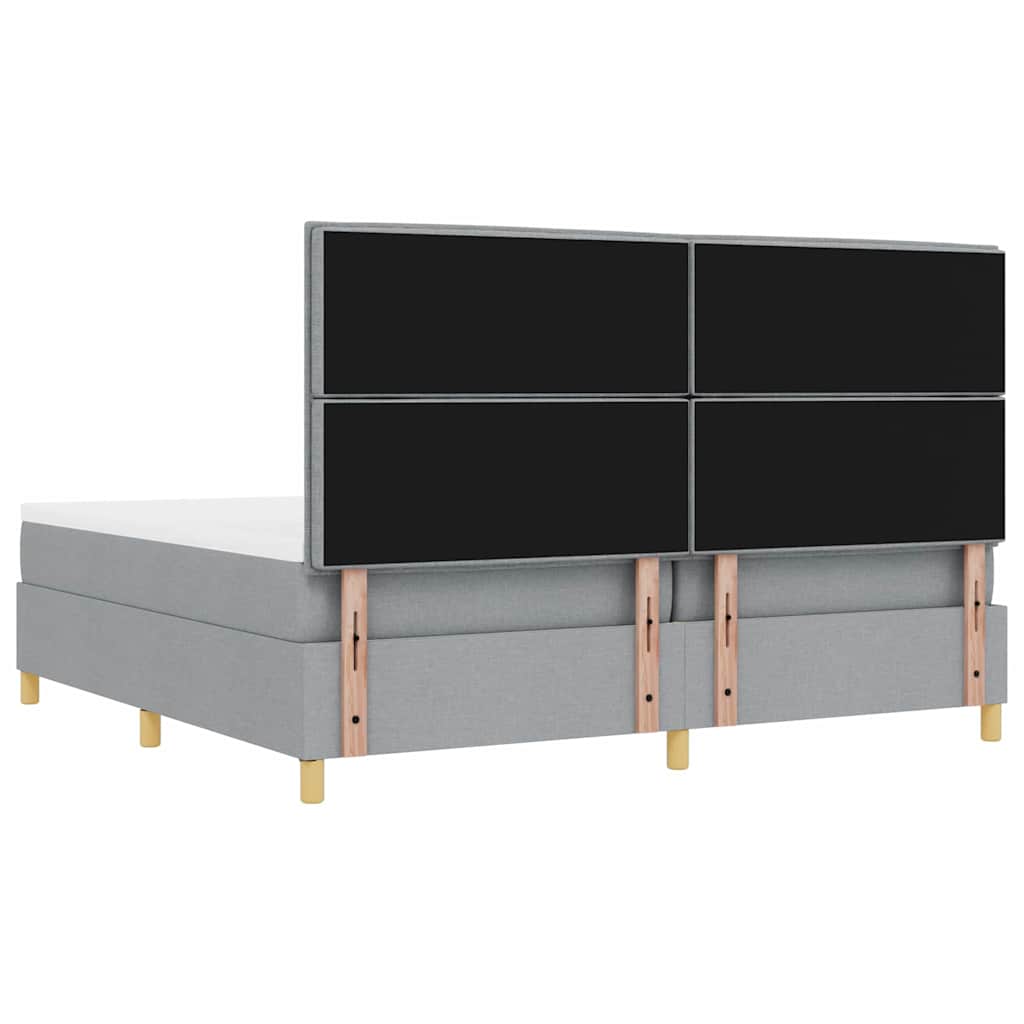 Boxrugós ágy matracmal Világosszürke 200 x 200 cm szövet