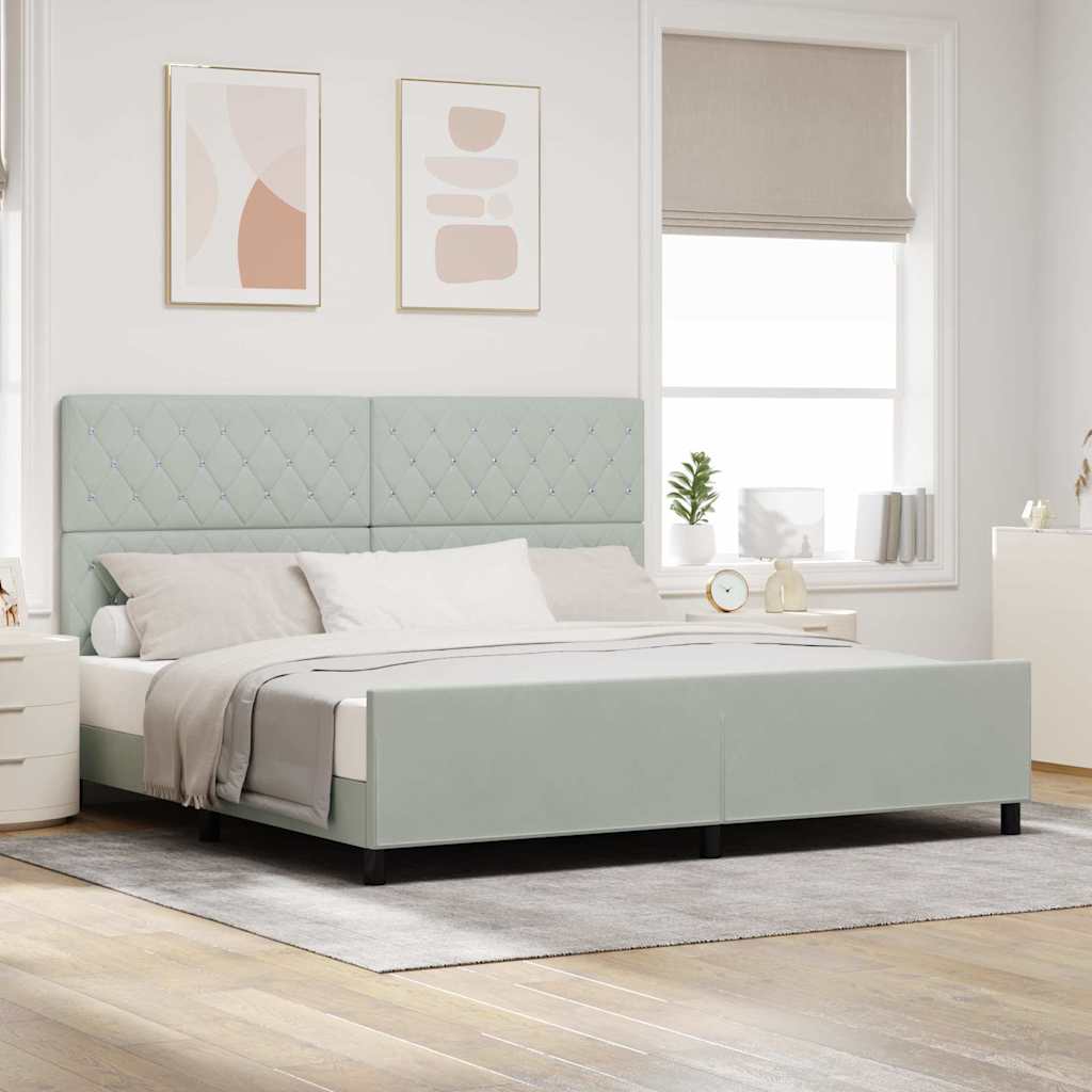 Boxrugós ágy fejtámlával Világosszürke 200 x 200 cm Bársony